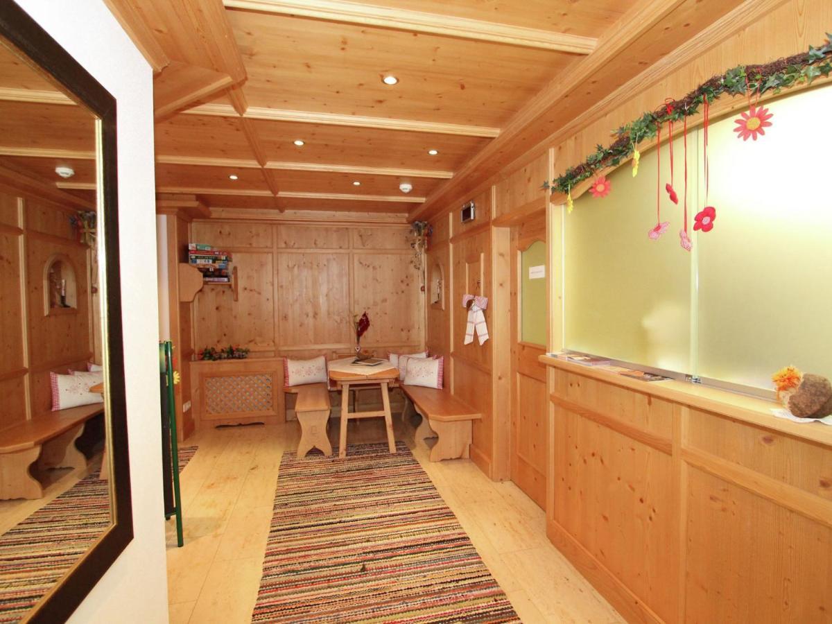 Apartment With Sauna In Kaltenbach, Tyrol Стум Екстериор снимка