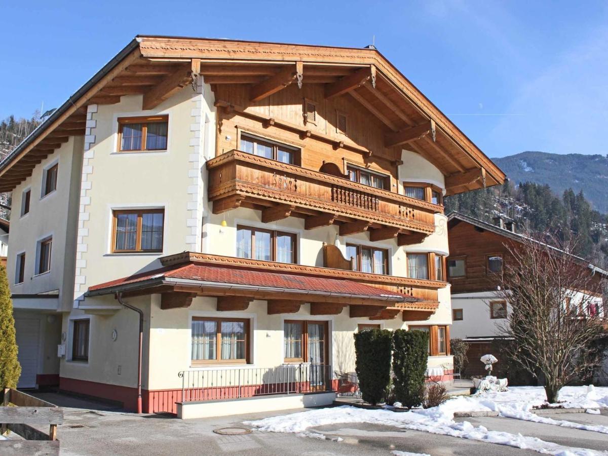 Apartment With Sauna In Kaltenbach, Tyrol Стум Екстериор снимка