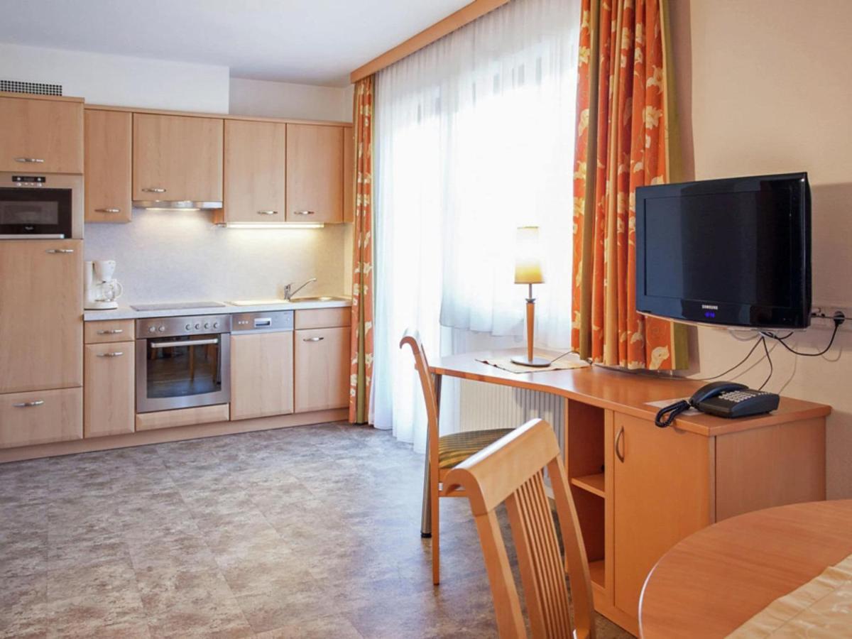 Apartment With Sauna In Kaltenbach, Tyrol Стум Екстериор снимка